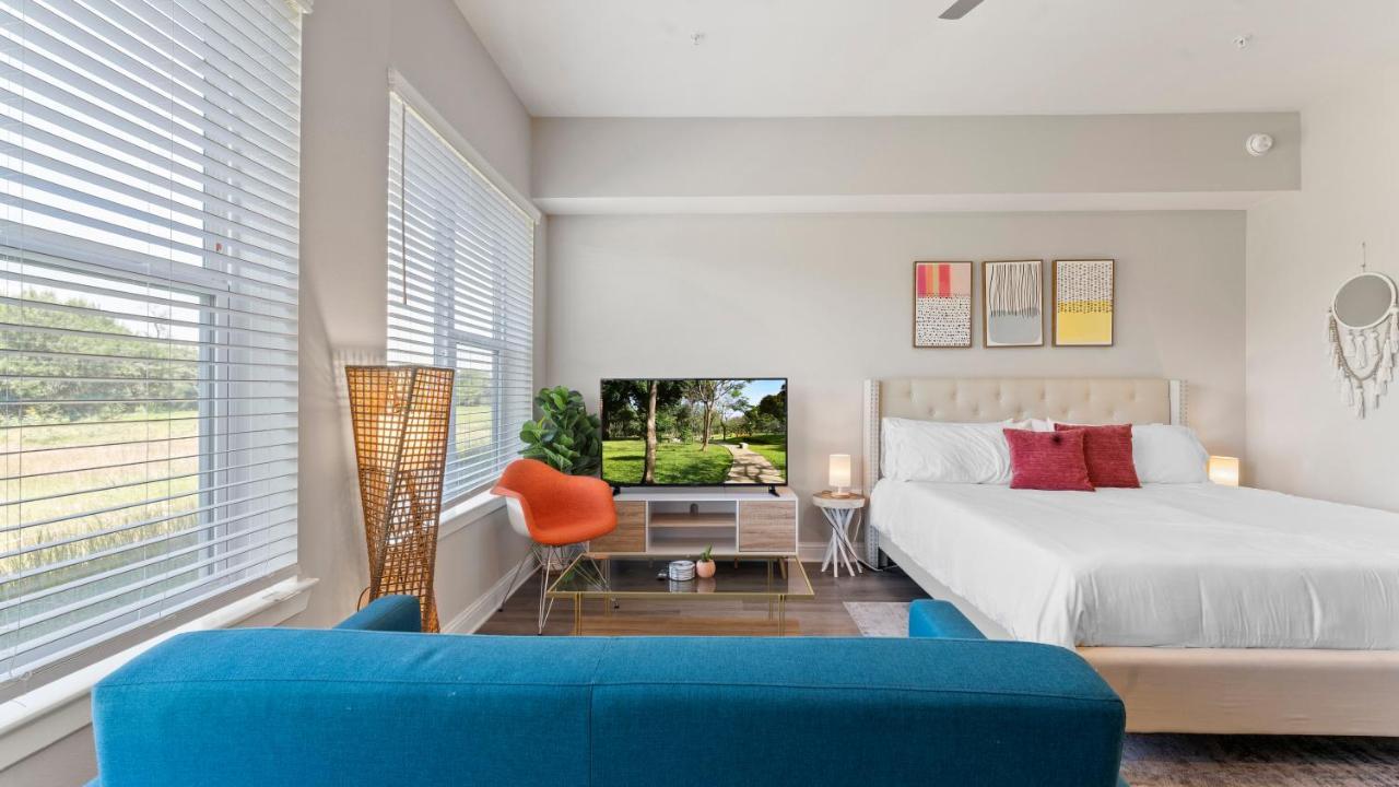 Apartmán Upscale Modern Apts - Free Parking, Fast Wifi, Courtyard Austin Exteriér fotografie
